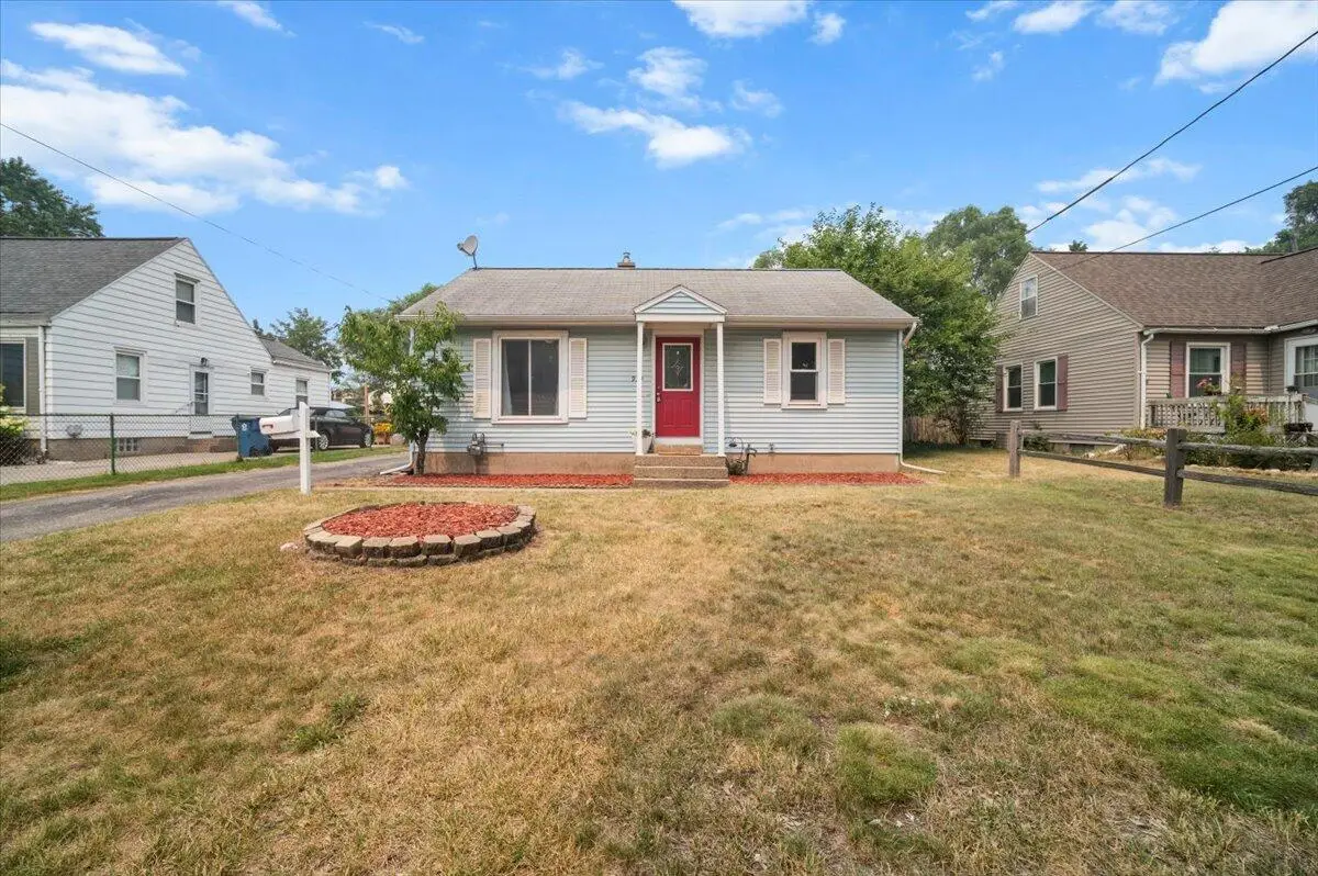 939 Canterbury Street Sw, Wyoming, MI 49509 - #1