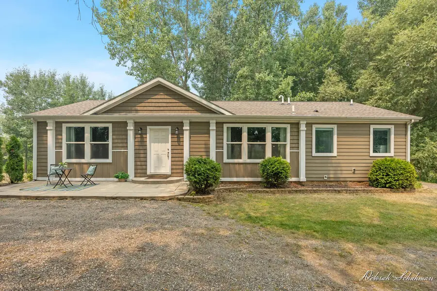 9686 10 Mile Road Ne, Rockford, MI 49341 - #2