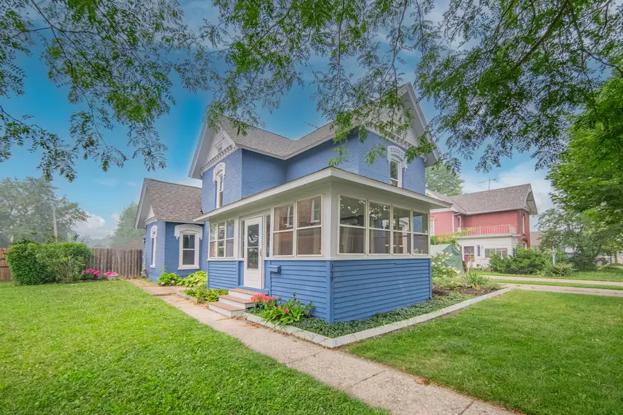 359 Ypsilanti Street, Dundee, MI 48131 - #3