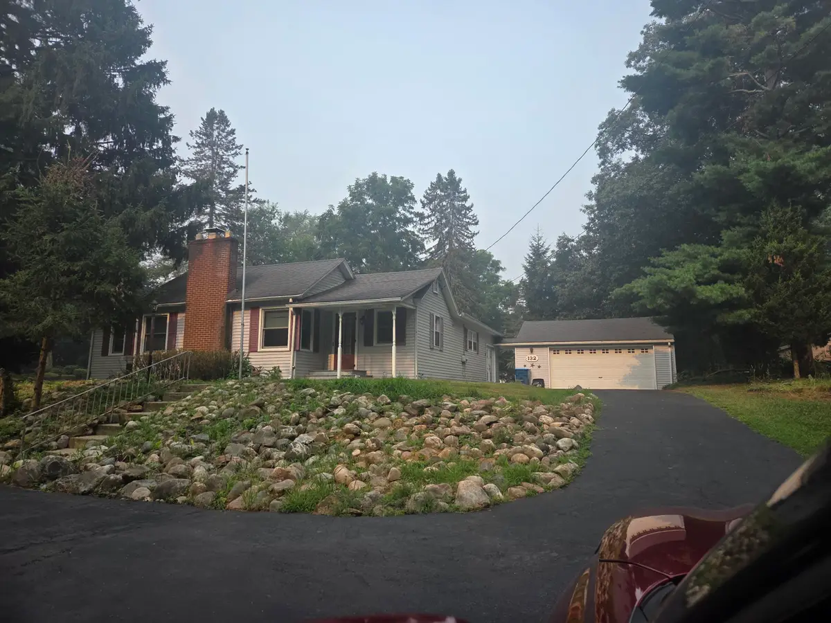 132 S Minges Road S, Battle Creek, MI 49015 - #1
