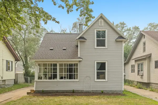 354 W 17th Street, Holland, MI 49423