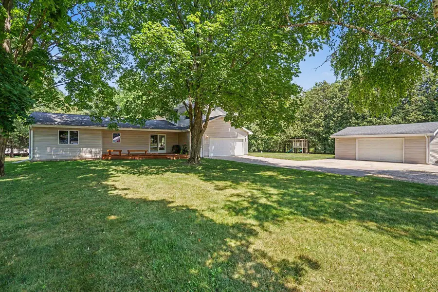 9064 E M20, Hesperia, MI 49421 - #3