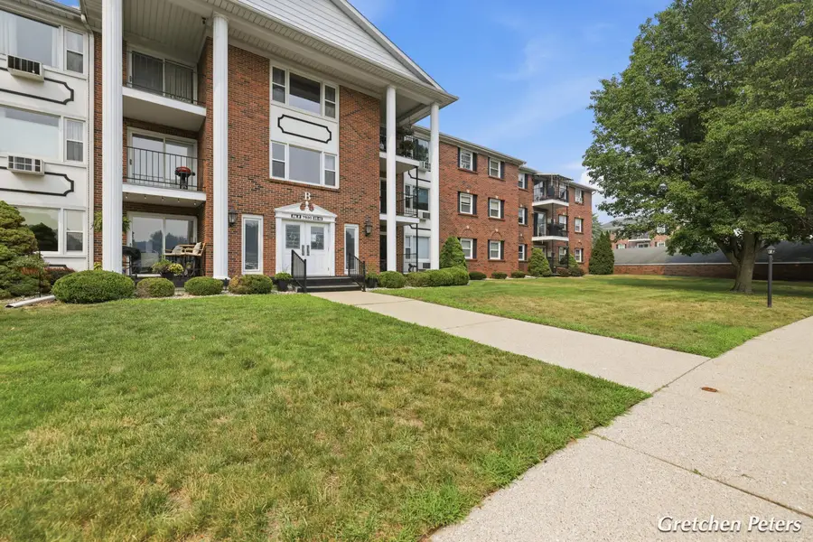 7530 Boulder Bluff Drive #47, Jenison, MI 49428 - #2