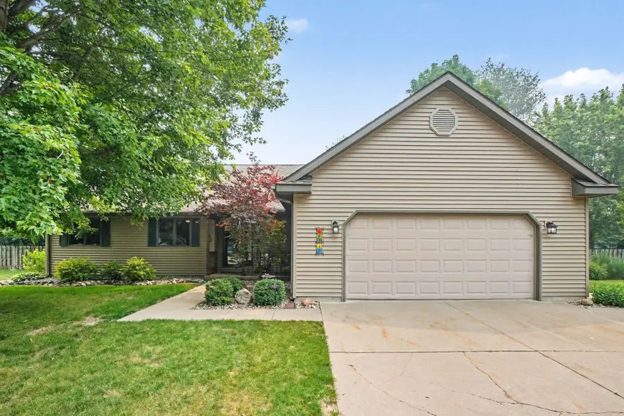 68340 Riverview Drive, South Haven, MI 49090 - #2
