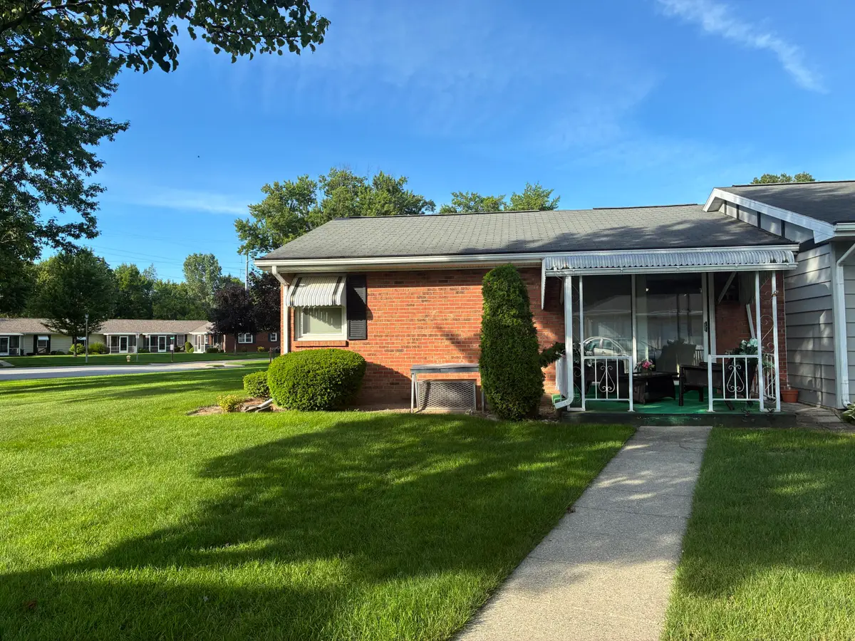 896 Andover Court Se, Kentwood, MI 49508 - #1