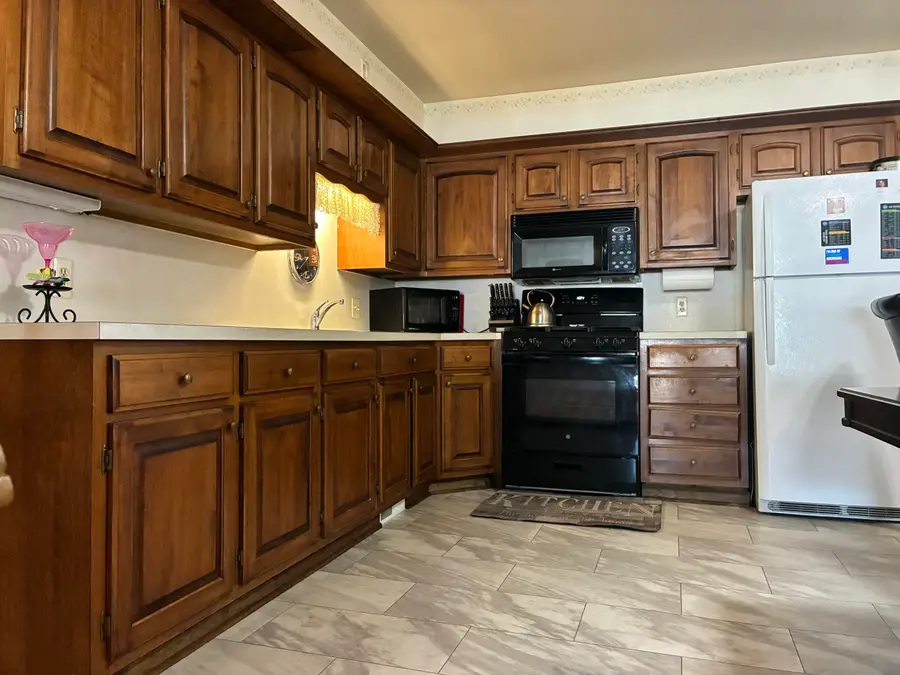 896 Andover Court Se, Kentwood, MI 49508 - #3