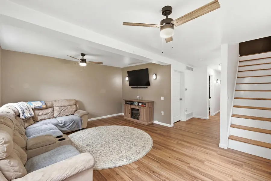 465 Green Street, Constantine, MI 49042 - #2