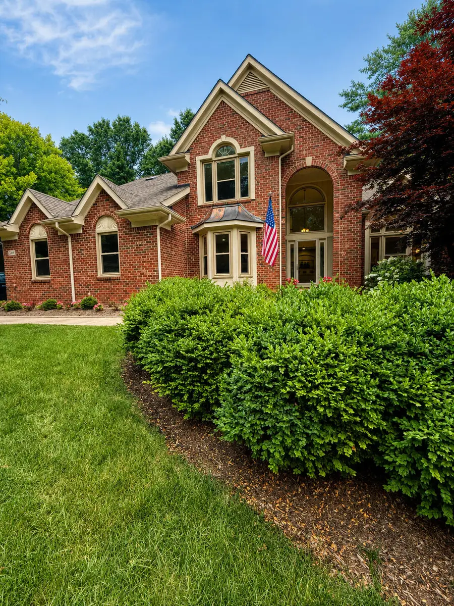 244 Indian Trail, Lake Orion, MI 48362 - #2
