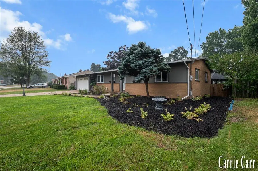 2751 Northville Drive Ne, Grand Rapids, MI 49525 - #2