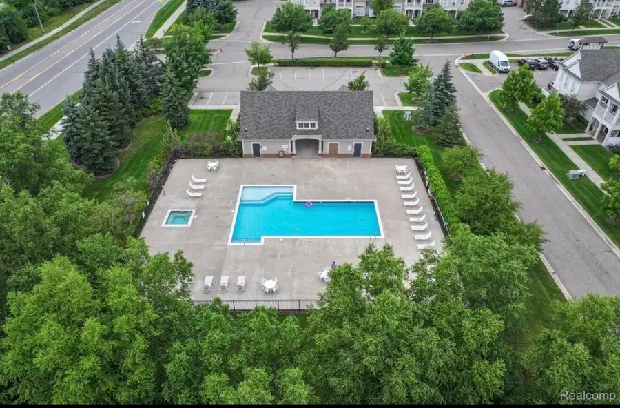 4109 Addington Drive, Commerce Township, MI 48390 - #3