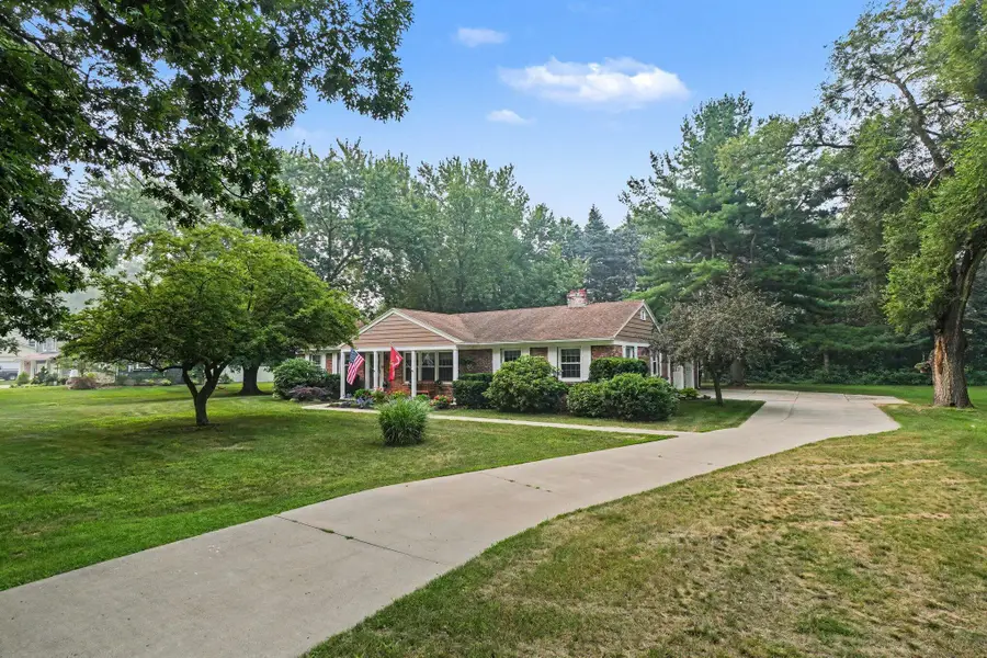 219 E Jackson Street, Allegan, MI 49010 - #3
