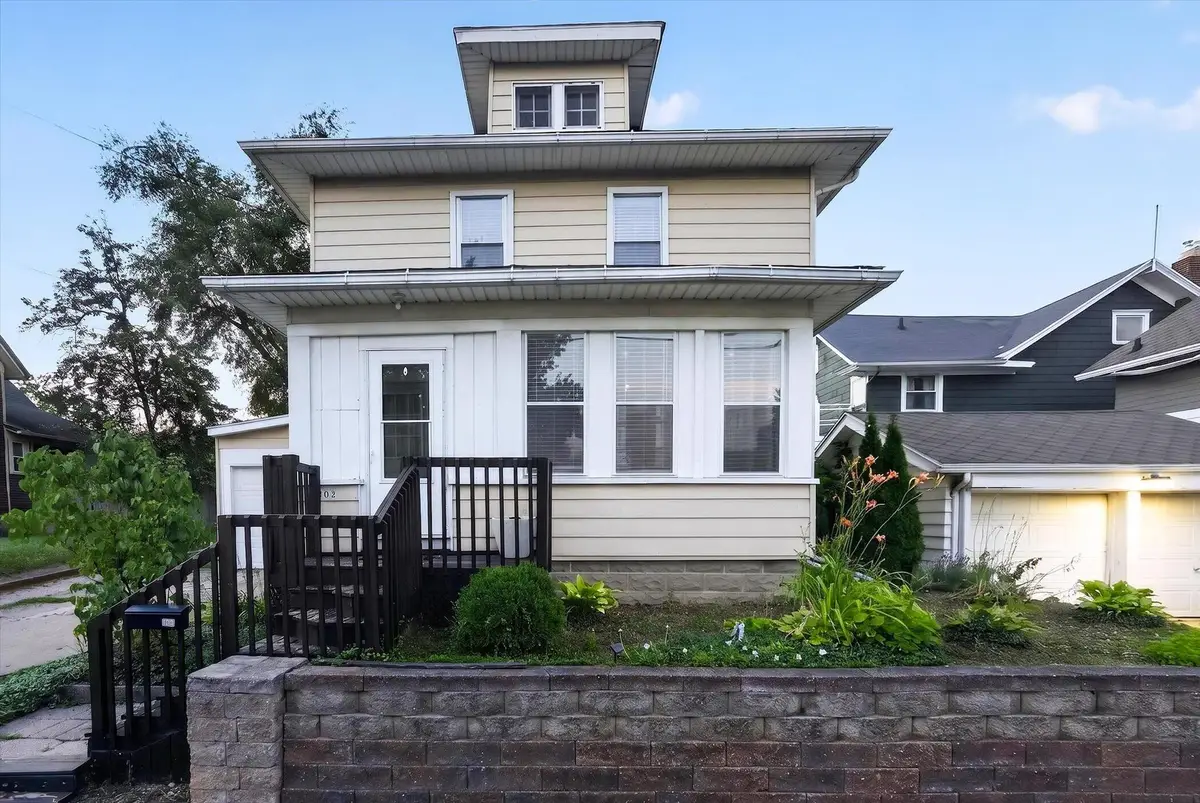 406 Garfield Street, Jackson, MI 49203 - #1