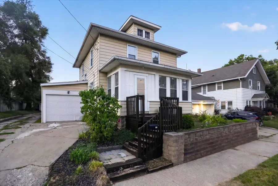 406 Garfield Street, Jackson, MI 49203 - #2