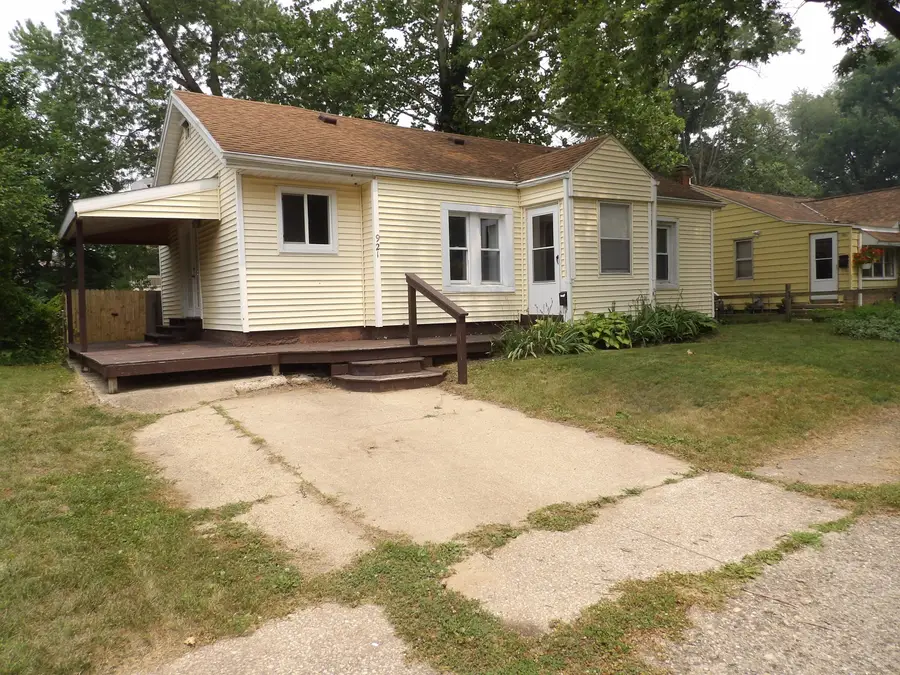 921 Burns Street, Niles, MI 49120 - #2
