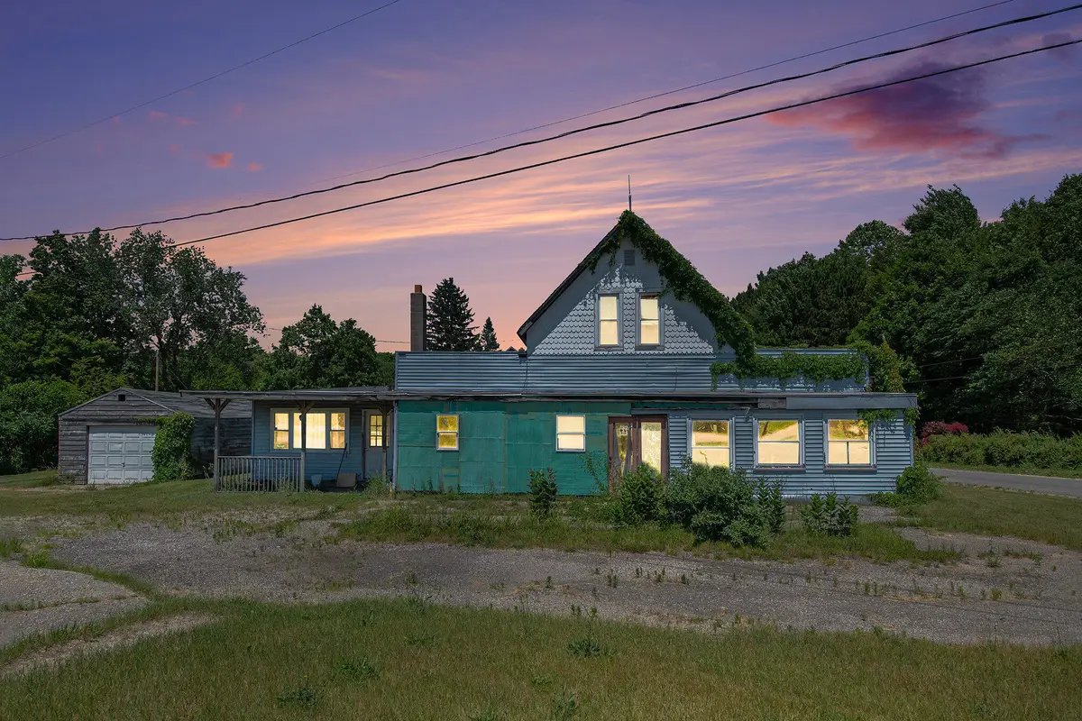68022 Michigan 43, South Haven, MI 49090 - #1