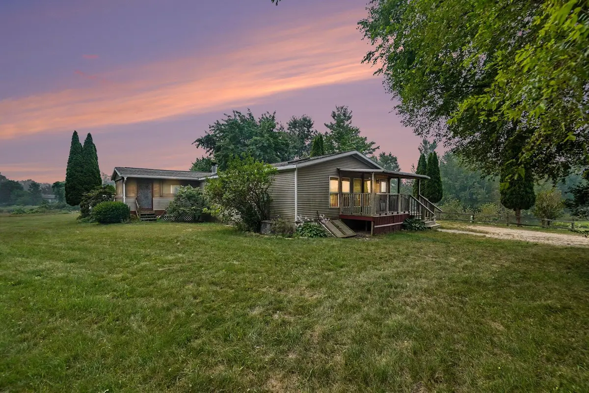 79 N 192nd Avenue, Hesperia, MI 49421 - #1