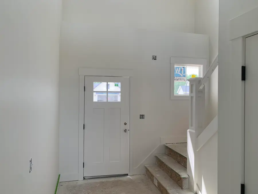 6554 Ravine Point Drive Ne, Rockford, MI 49341 - #2