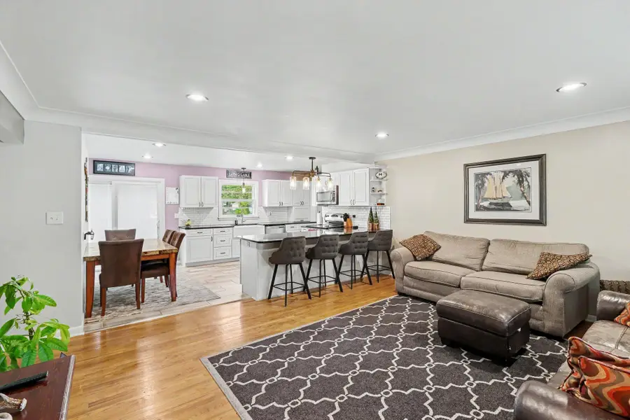 1025 Clausen Avenue, Three Rivers, MI 49093 - #3