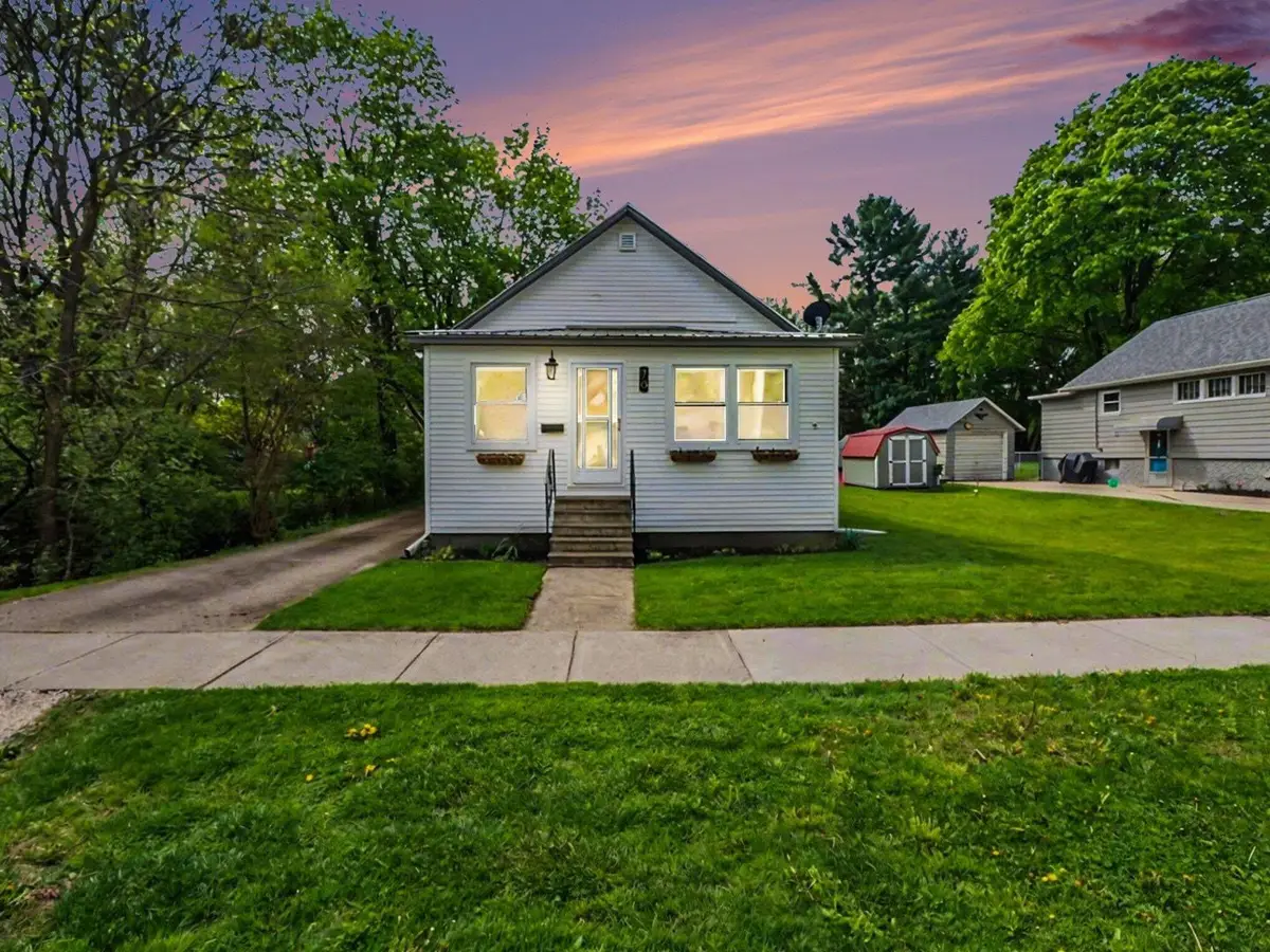 78 Westwood Street, Hillsdale, MI 49242 - #1