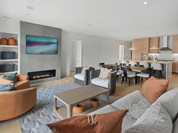 309 N Ashley Street #402, Ann Arbor, MI 48103