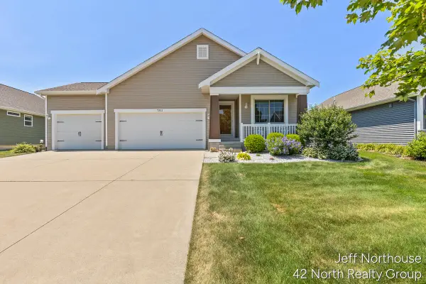 7511 Traditional Court Se #49, Caledonia, MI 49316