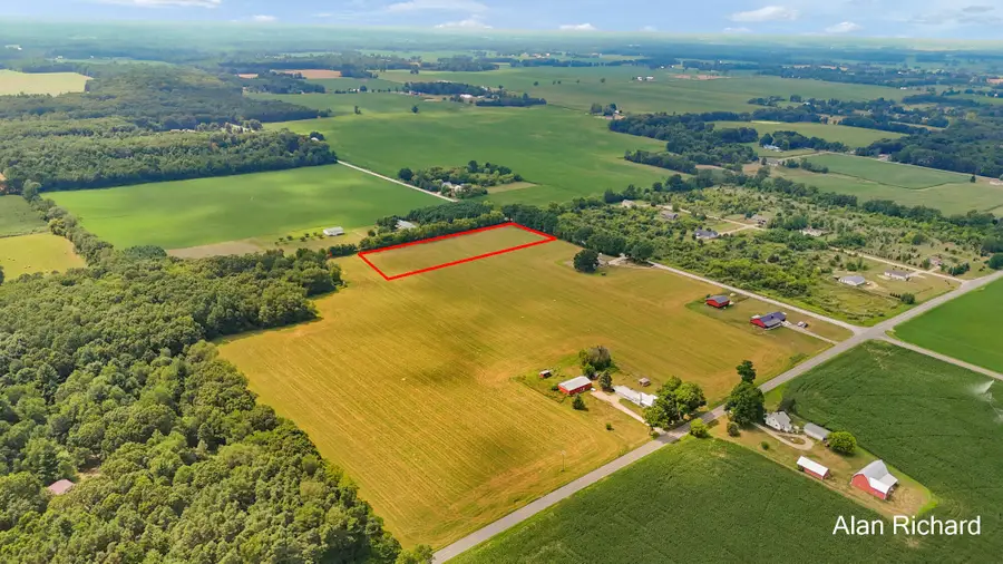11820 Rooksby Street Ne, Sand Lake, MI 49343 - #3