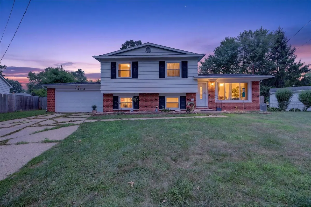 1408 Regina Avenue, Portage, MI 49024 - #1