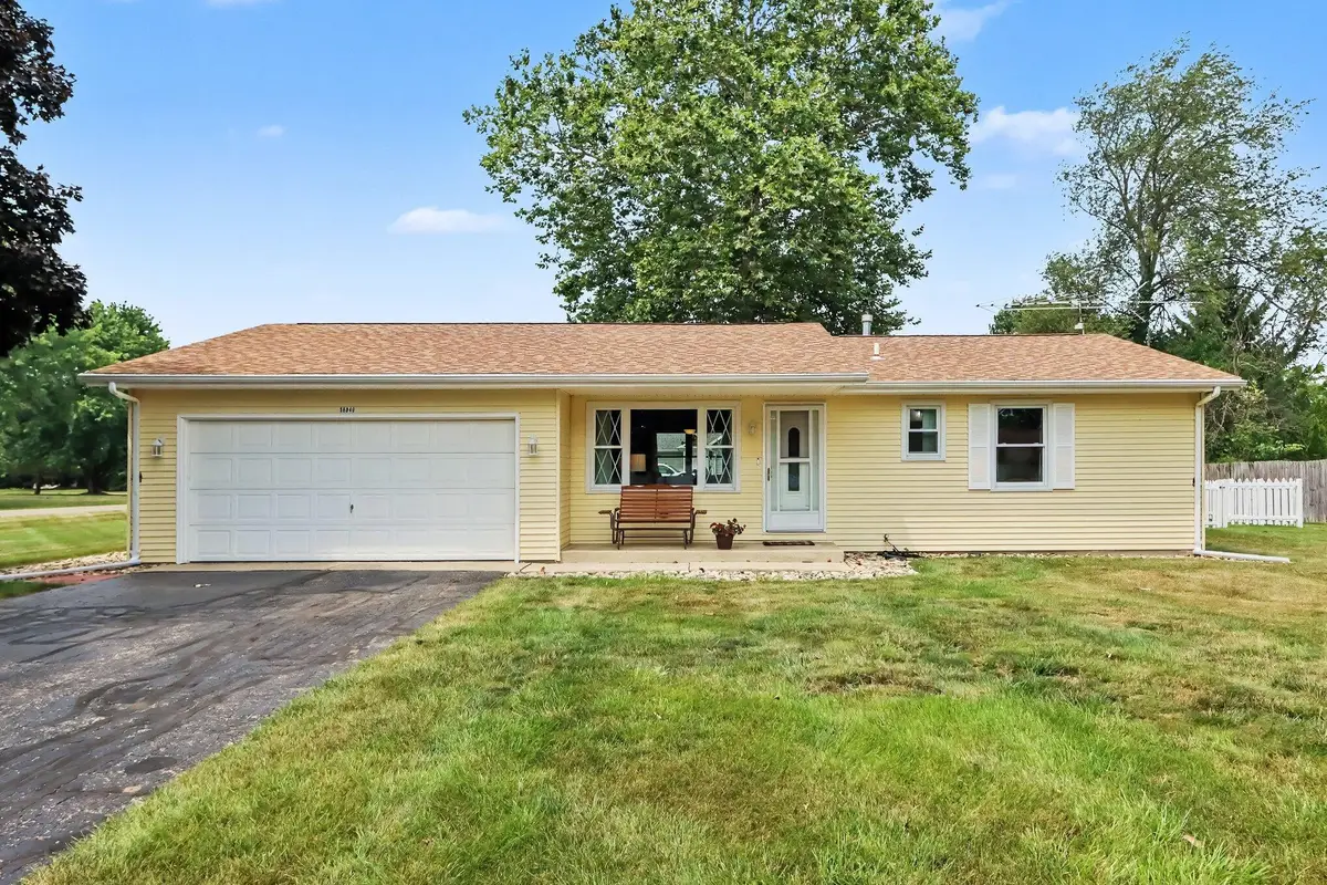 56848 Bow Drive, Three Rivers, MI 49093 - #1