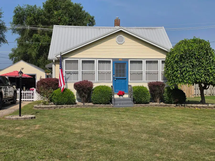 805 S Occidental Highway, Tecumseh, MI 49286 - #2