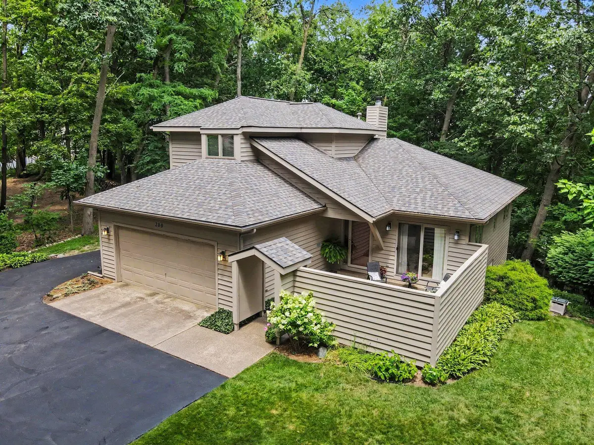200 Grandview Avenue, Kalamazoo, MI 49001 - #1