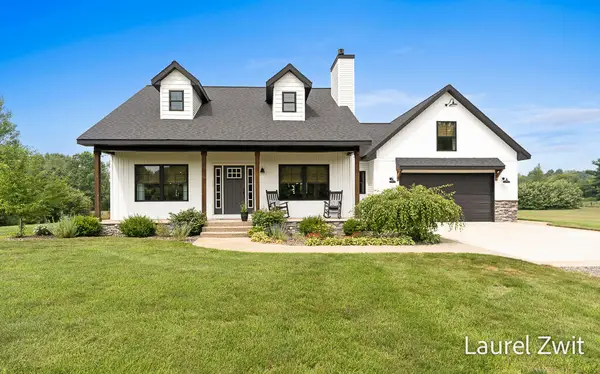 2281 N Green Creek Road, Muskegon, MI 49445