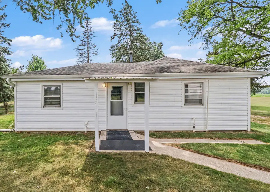 16812 Moorepark Road, Three Rivers, MI 49093 - #2