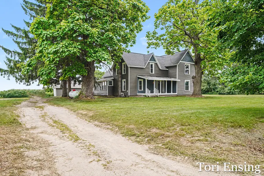 151 S Fitzner Road, Greenville, MI 48838 - #3