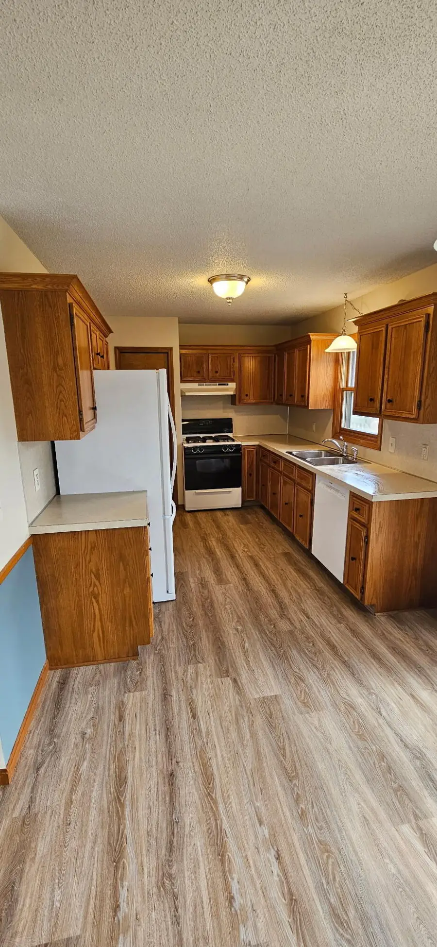 2572-2574 Prairie Street Sw, Wyoming, MI 49519 - #3