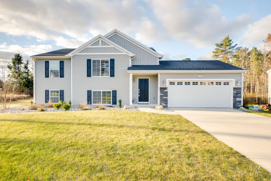1309 Waterpoint Court, Whitehall, MI 49461 - #3