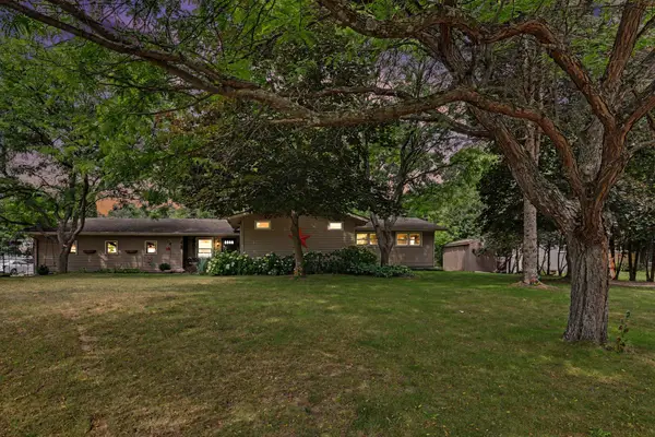 507 Floral Drive, Belding, MI 48809