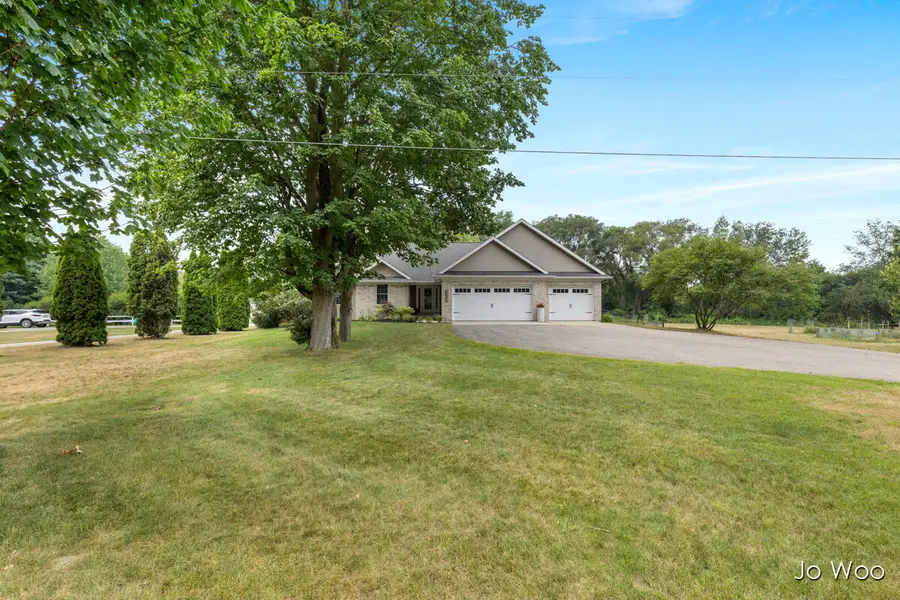 3529 Buttrick Avenue Se, Ada, MI 49301 - #3