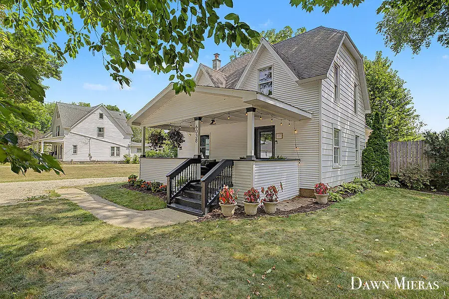 6038 Bancroft Avenue Se, Alto, MI 49302 - #2
