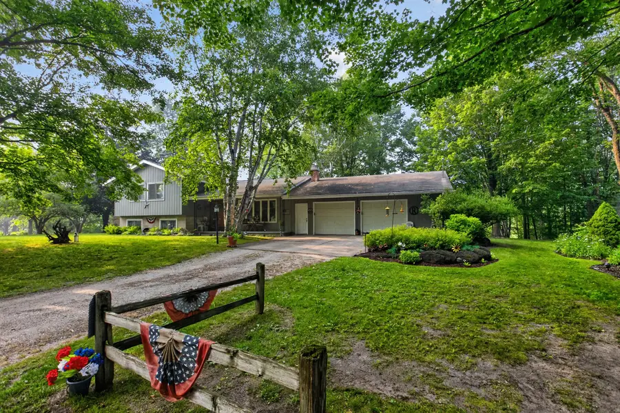 20210 Maple Drive, Reed City, MI 49677 - #2