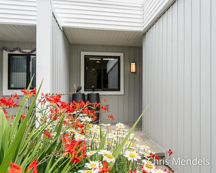 29 Sherman Avenue #24, Grand Haven, MI 49417 - #3