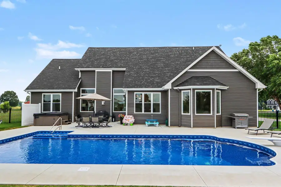 14216 C B Macdonald Way, Vicksburg, MI 49097 - #2