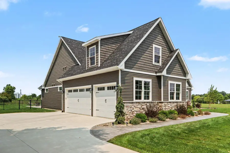 14216 C B Macdonald Way, Vicksburg, MI 49097 - #3
