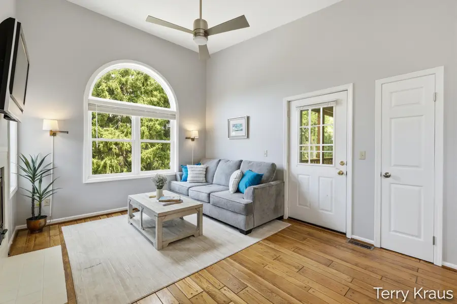 7374 N Shore Drive #17, South Haven, MI 49090 - #3