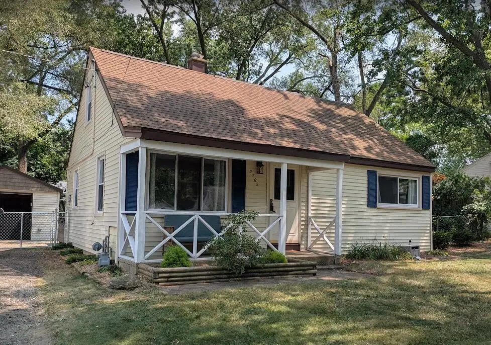 3762 Mallory Avenue Sw, Wyoming, MI 49519 - #1