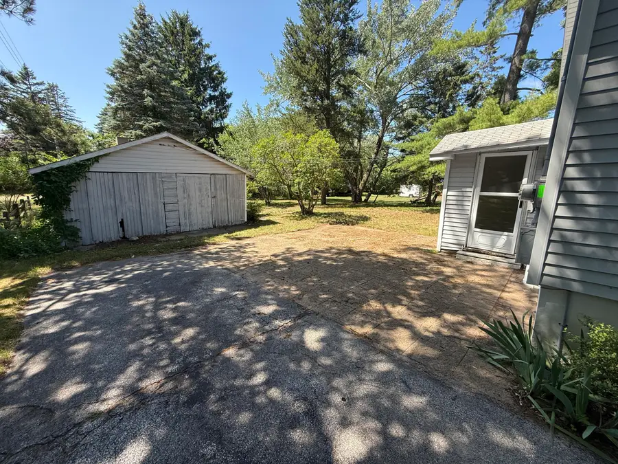 905 N Gaylord Avenue, Ludington, MI 49431 - #2