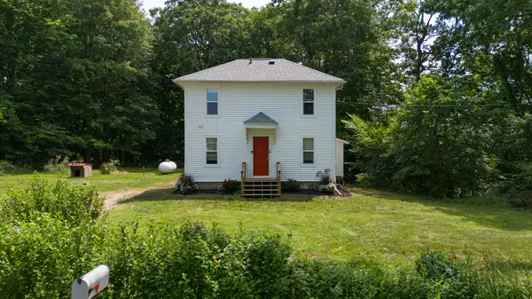 631 N Douglas Avenue, Three Rivers, MI 49093