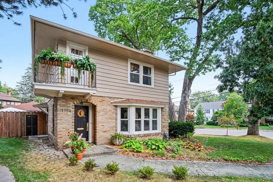 1154 E Chippewa Drive Se, Grand Rapids, MI 49506 - #3