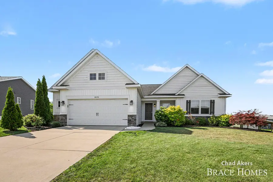 4634 Gordonshire Nw, Grand Rapids, MI 49534 - #2