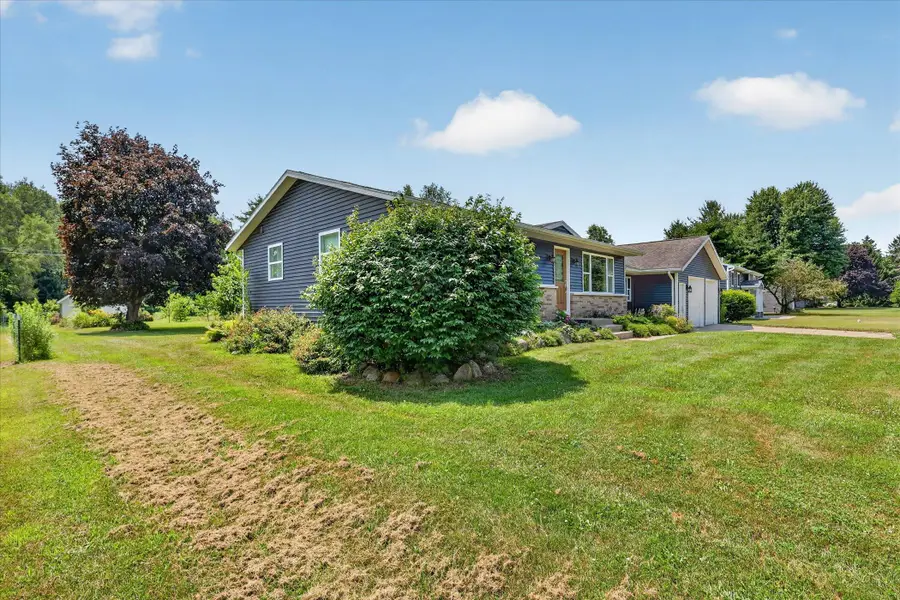 4356 E Y Avenue, Vicksburg, MI 49097 - #2