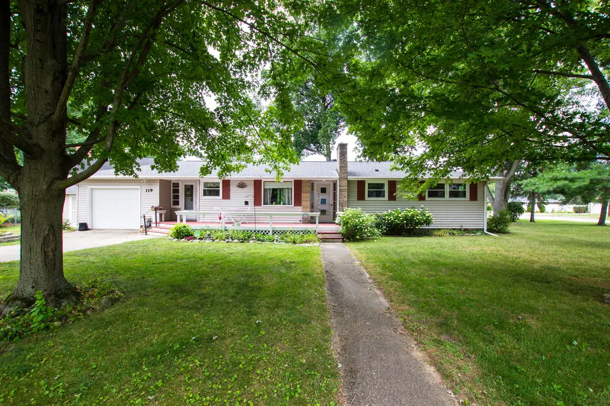 119 Cross Street, Dowagiac, MI 49047 - #1
